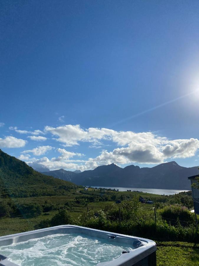 Villa Med Jacuzzi Og Nydelig Utsikt Gravdal  外观 照片
