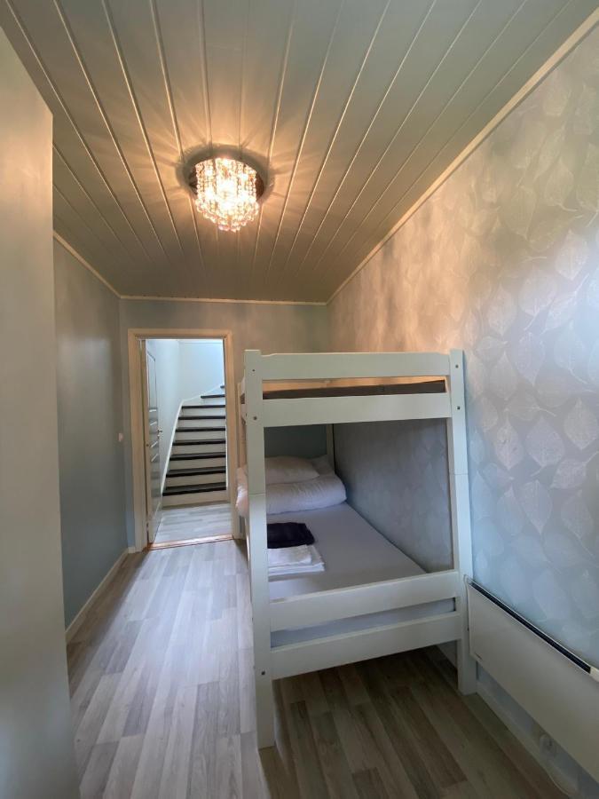 Villa Med Jacuzzi Og Nydelig Utsikt Gravdal  外观 照片
